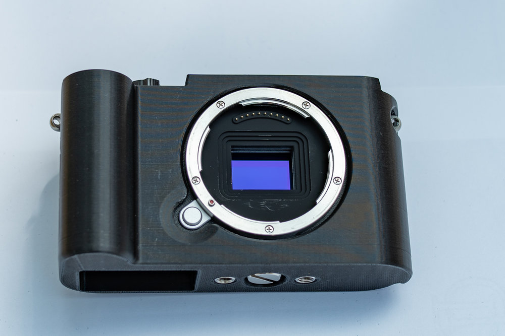 The case completely encircles the lens mount — with great precision — but this means the lens has to be removed when taking the camera out of the case