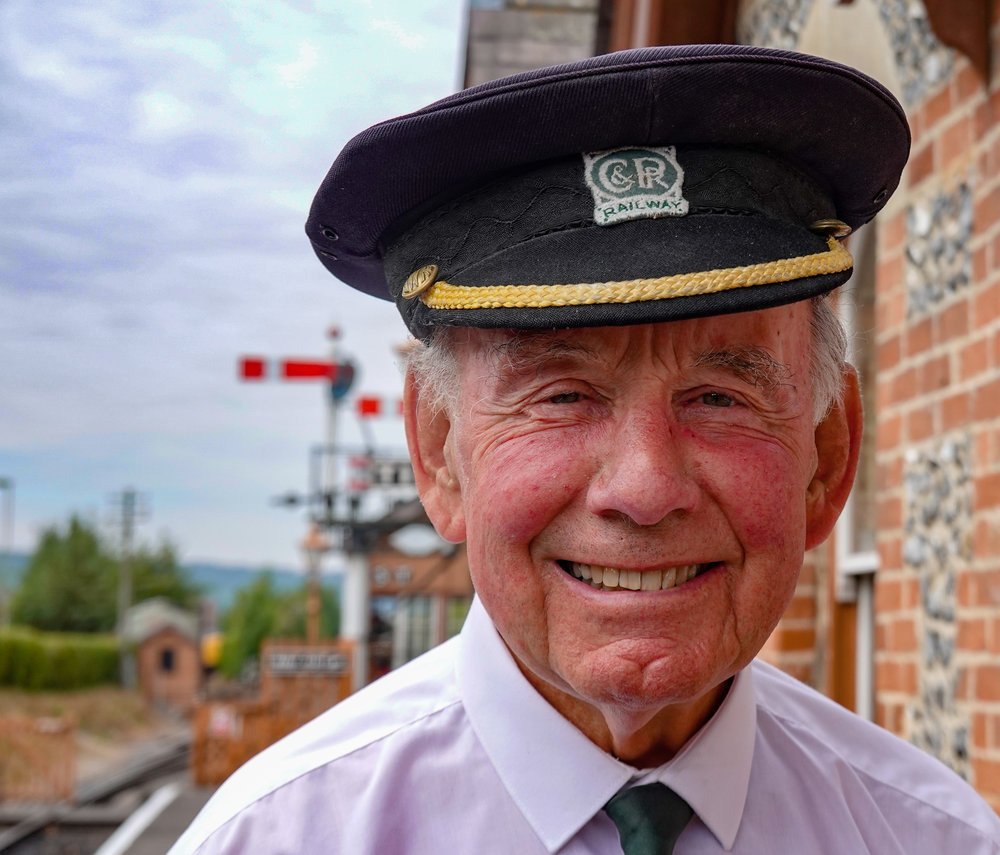 Sony RX100 VI at Chinnor station