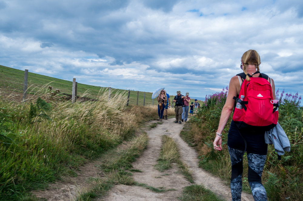   Yes people really walk like this on a cliff top..  