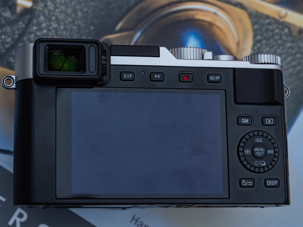 Business as usual at the back of the camera — clearly laid-out controls and a fixed screen, perfectly flush with the body. The small thumb grip is useful but doesn’t compensate for the slippery front of the body