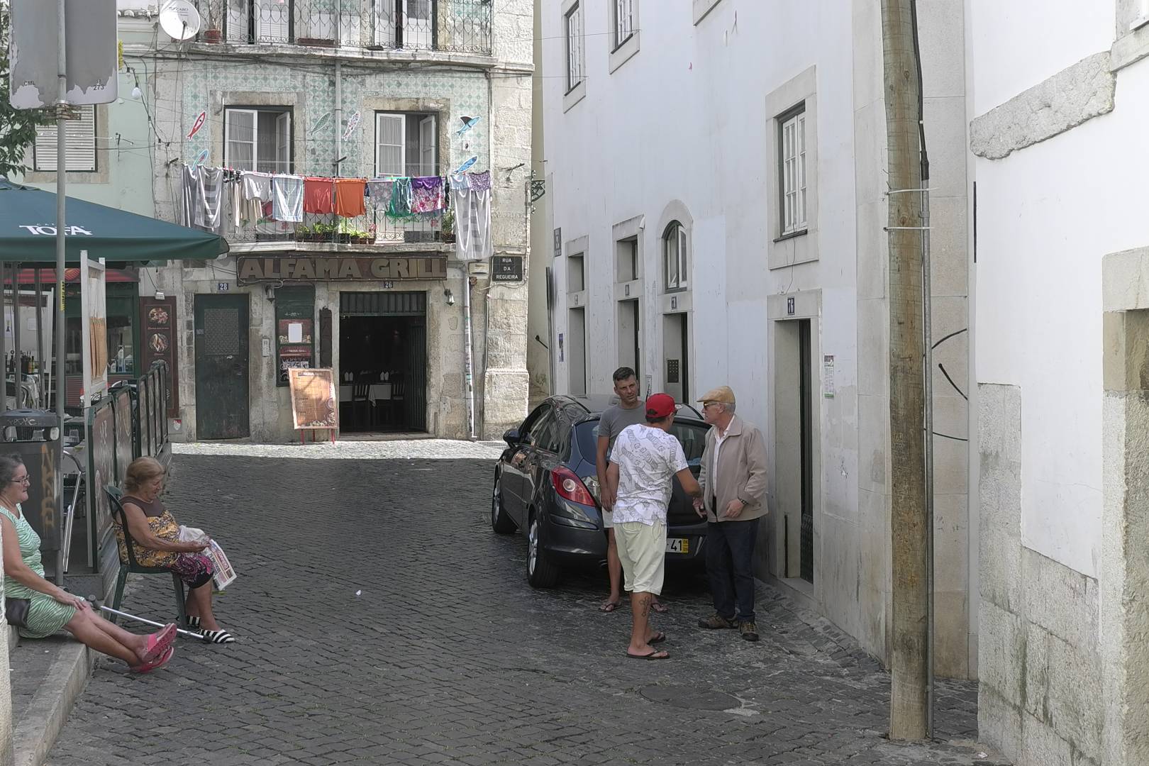 Alfama, old quarter Lisbon in 2016. I suspect this scene has now disappeared.