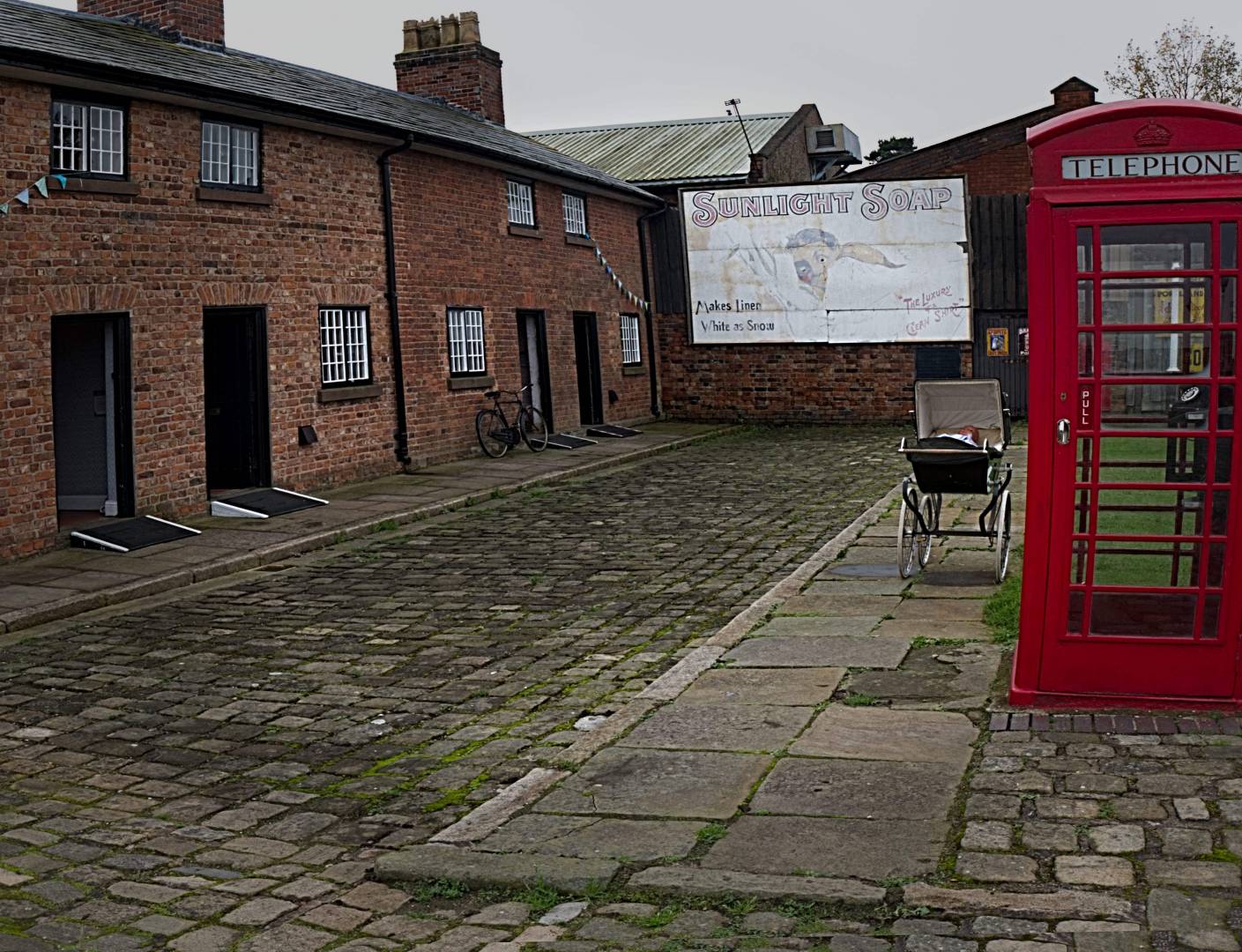 Porters’ Cottages  Fuji X-T20 + 10-24 f/4