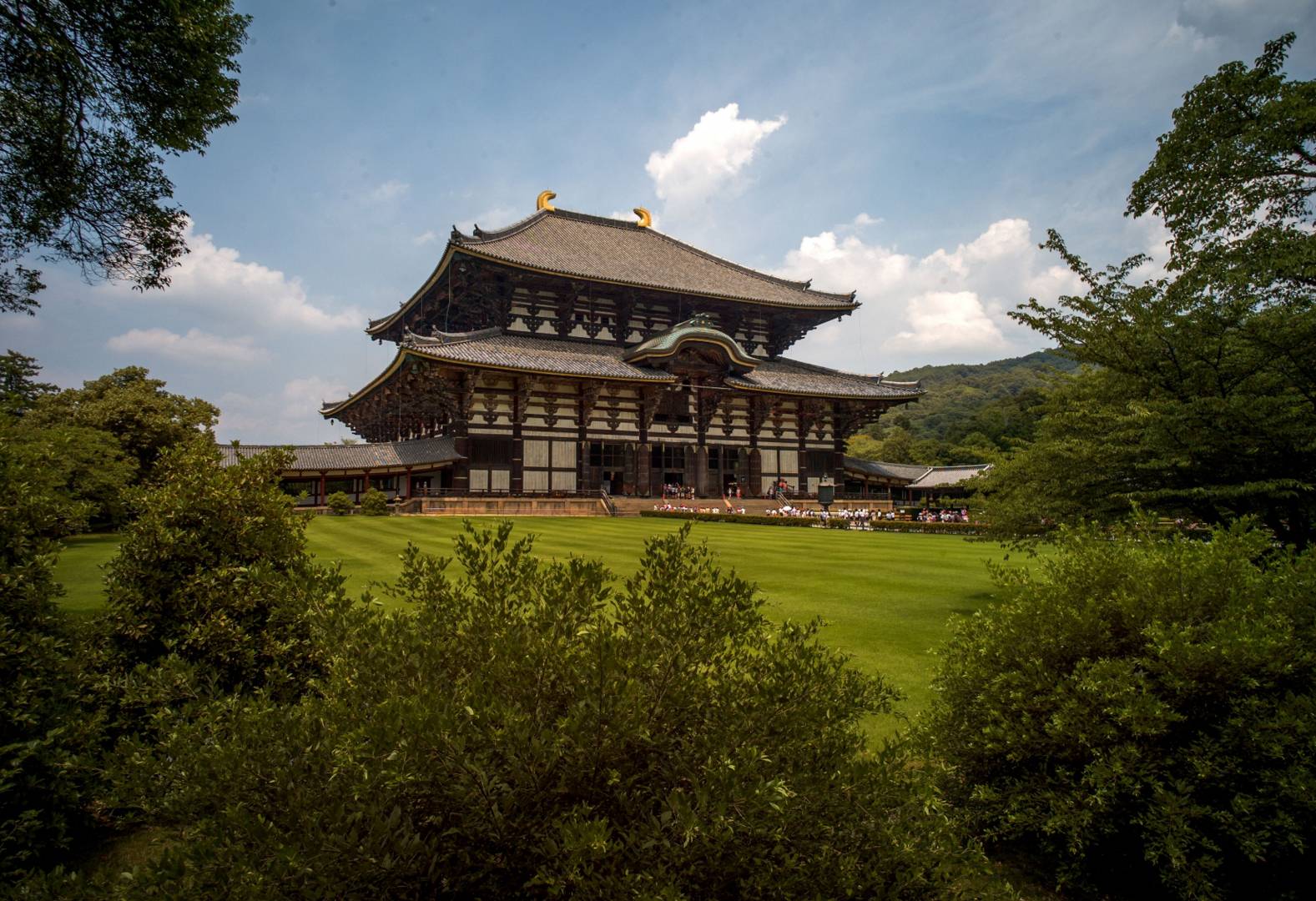 Todai-Ji in Nara, Leica M8 50mm Summicron