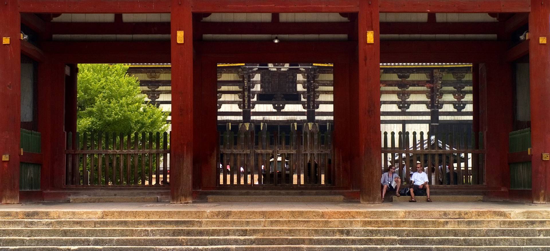 Todai-Ji second gate, Leica M8 50mm Summicron