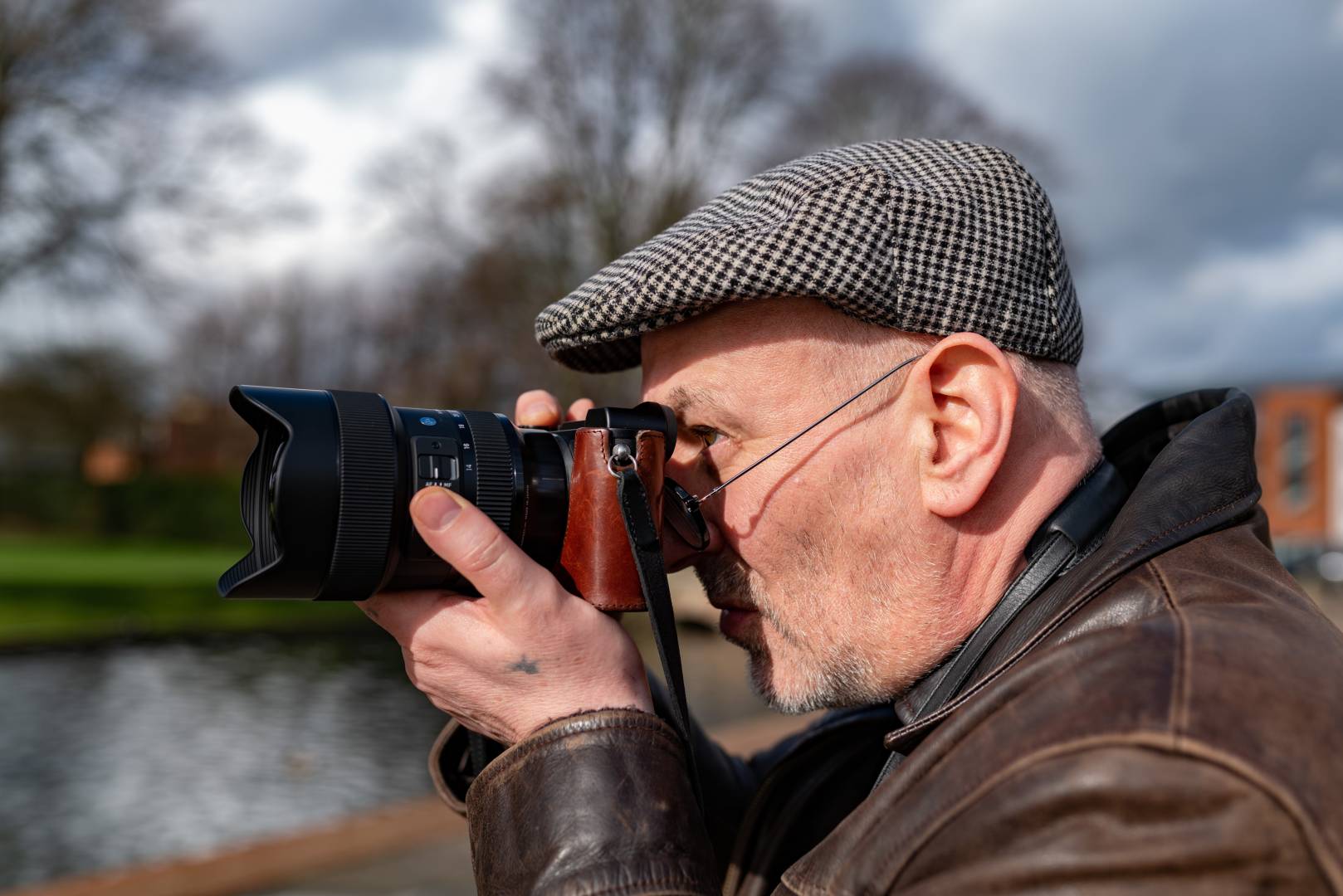 Marac is currently using his Sigma lenses on the Leica CL — here the 14-24mm which equates to a useful 21-36mm on the APS-C body. Although bigger than Leica's 11-23mm TL, it doesn't look out of place on the small CL (this image taken with the Leica CL and Sigma 35mm f/1.4