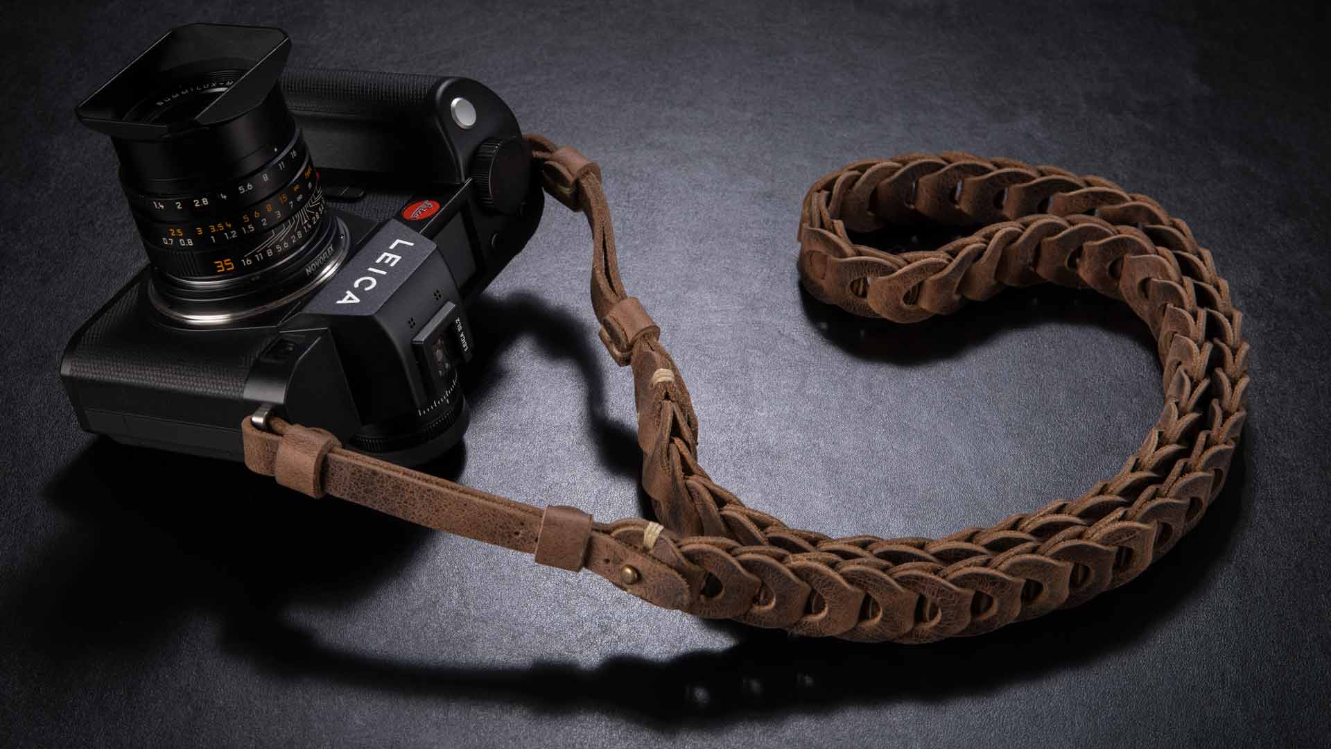 The Hendrix in cigar brown does exactly the same job but in a different leather and colour