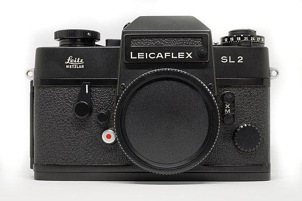 Leicaflex SL2, it might be the only SLR in your collection, but it's worth having according to Paul-Henry (photo Wiki Commons)
