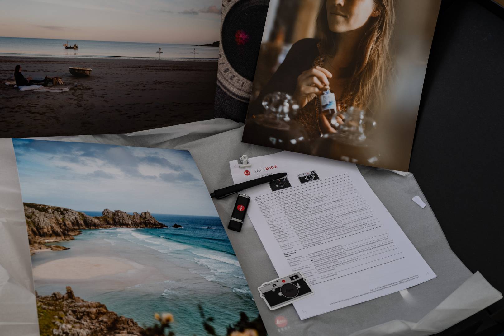 All the news that's fit to print – a USB stick with press releases and images, the obligatory Leica pen and sticker, plus three frameable high-quality prints. All supplied under embargo for 2 pm on July 16.