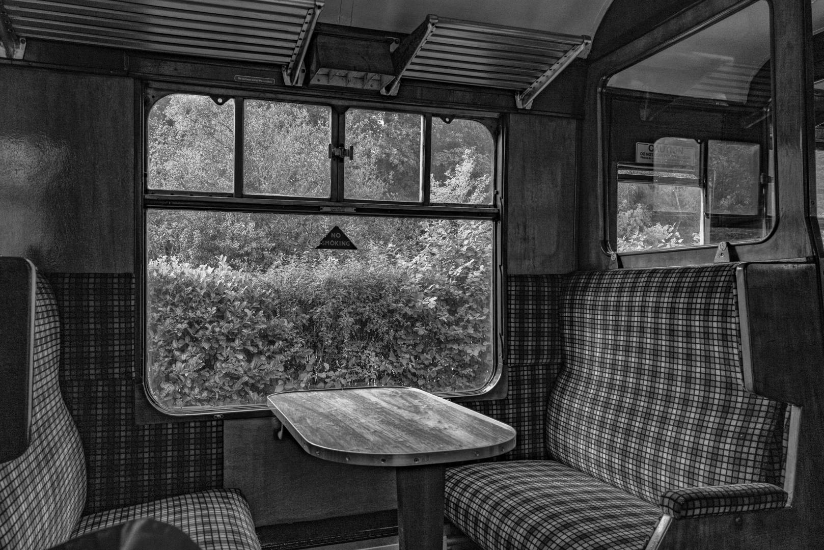 The curent 1950s long-distance carriages of our train were a bit too modern, according to my recollation. Back in the '50s they were running pre-ware non-corridor stock, with doors for every compartment and pull-down windows secured by a heavy leather strap. Them were t'days...