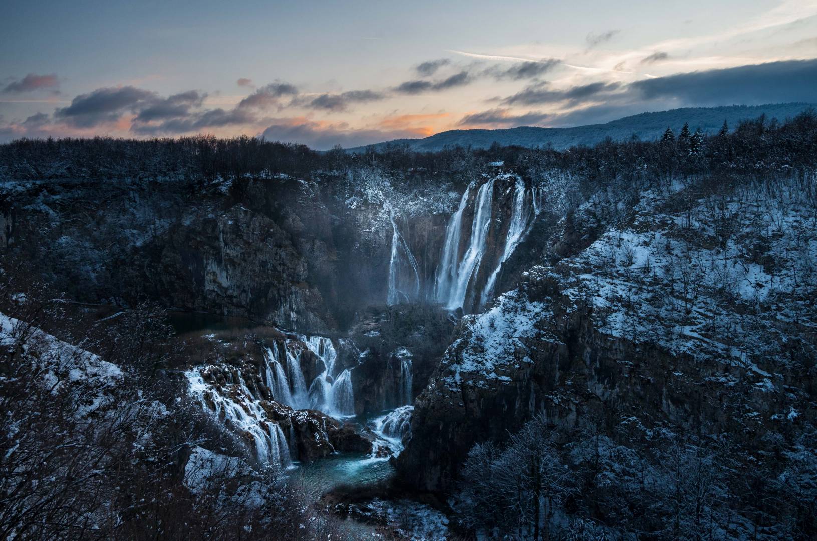 Winter evening light, Sastavci and Veliki Slap