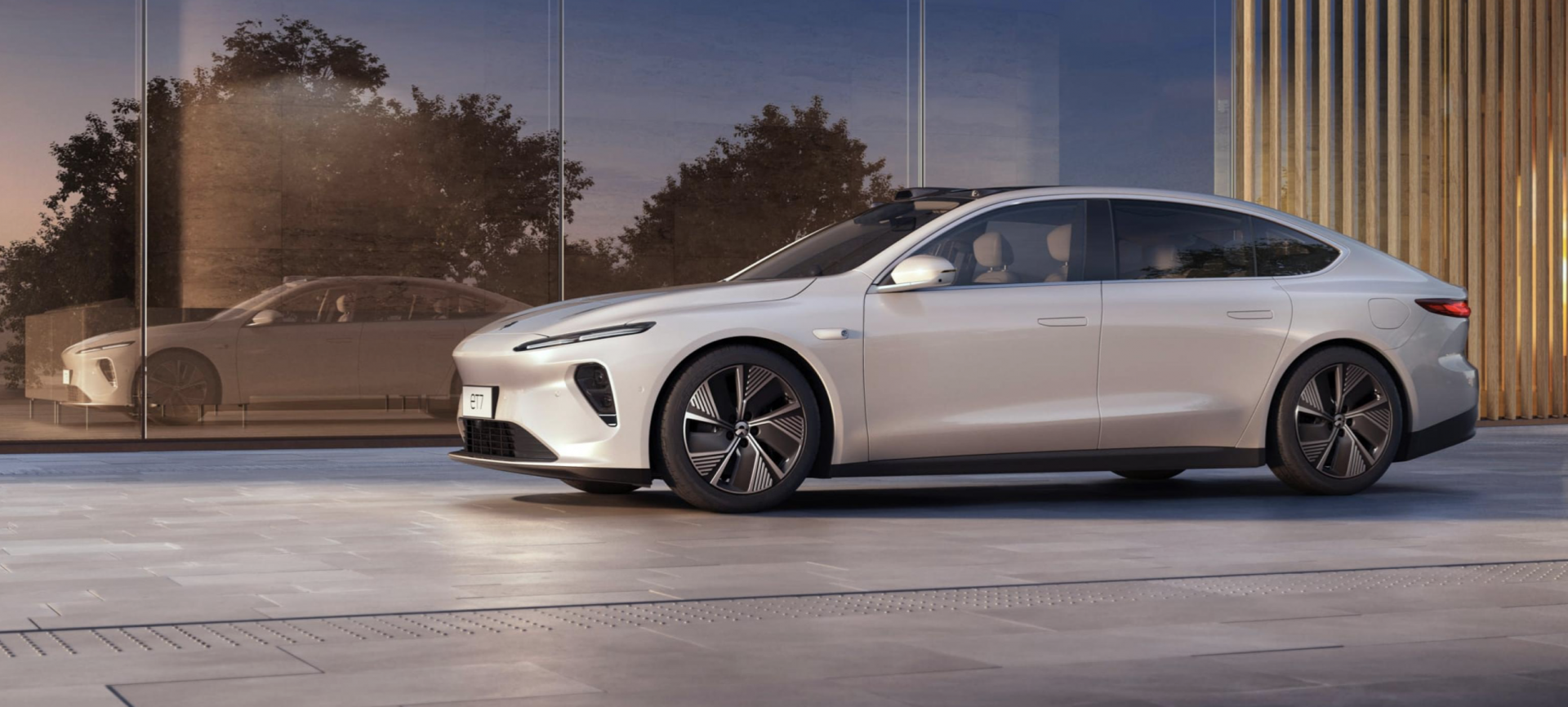 Another unfamiliar name (for now) is Nio, about to join Xpeng and Tesla in fighting for your cash...