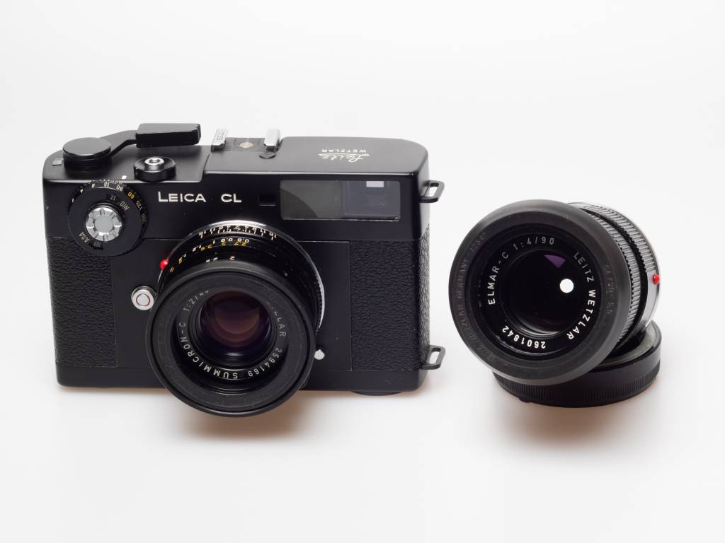 The Leica alternative: Leica CL with Leica's 40/2 and 90/4 - Macfilos