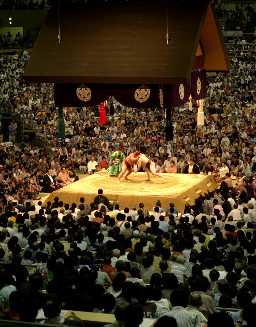 Final match sumo wrestlers – Leica M8, 90 mm Elmarit-M