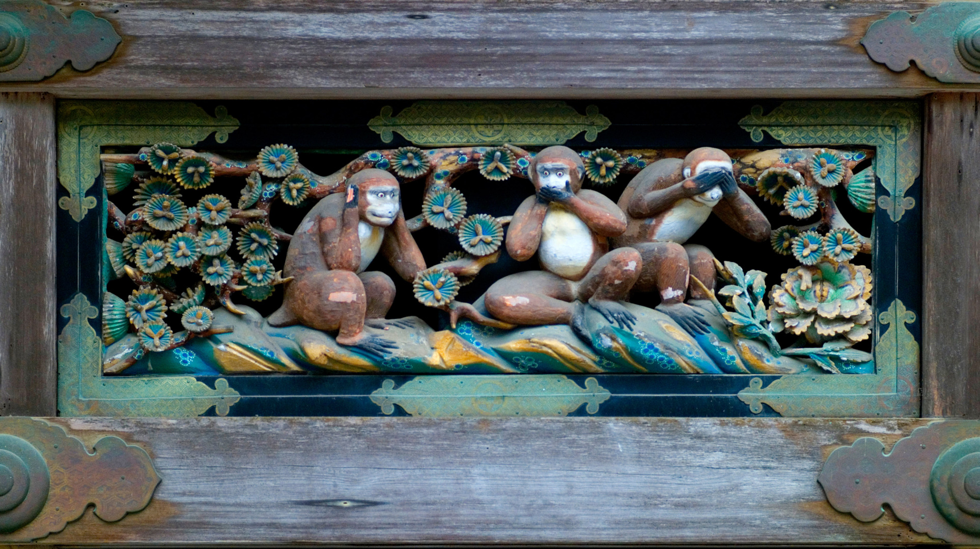 The 17th-century carving of the three wise monkeys. This is possibly the earliest depiction of the parable. Sorry for the poor sharpness, but this is one of the few examples where poor light, low ISO, and no image stabilisation led to a bit of camera shake - Leica M8, 90 mm Elmarit-M