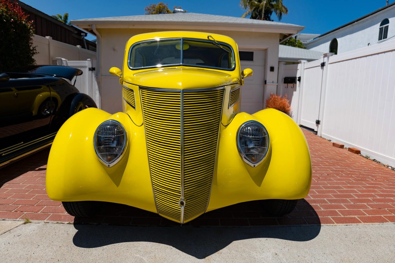 Motor Cars on Main Street How the Coronado vintage car rally adapted