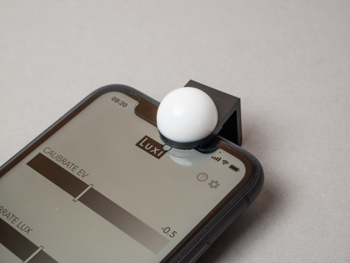 Luxi iOS light metering app