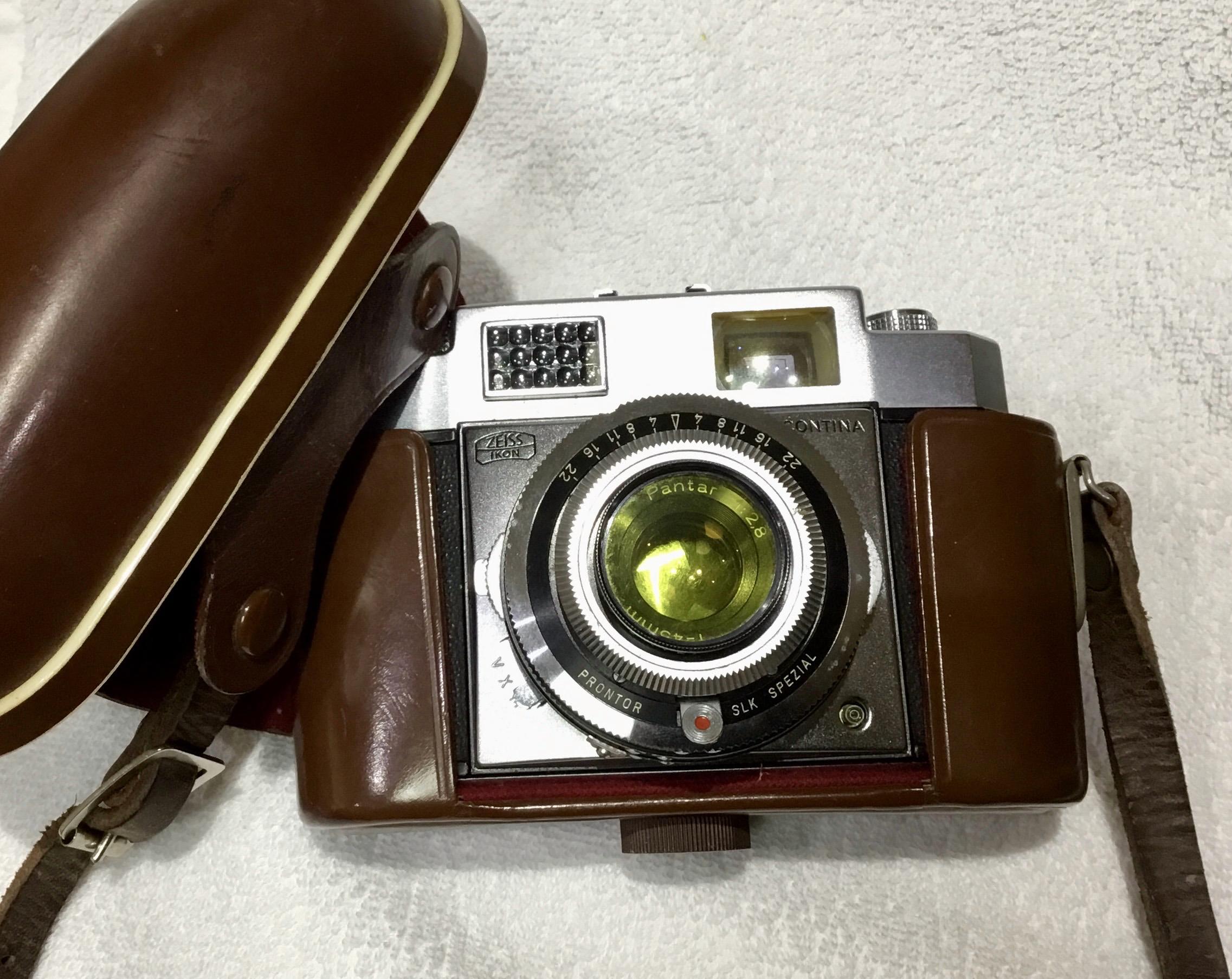 The Zeiss Ikon Contina-matic II from the late 1950s