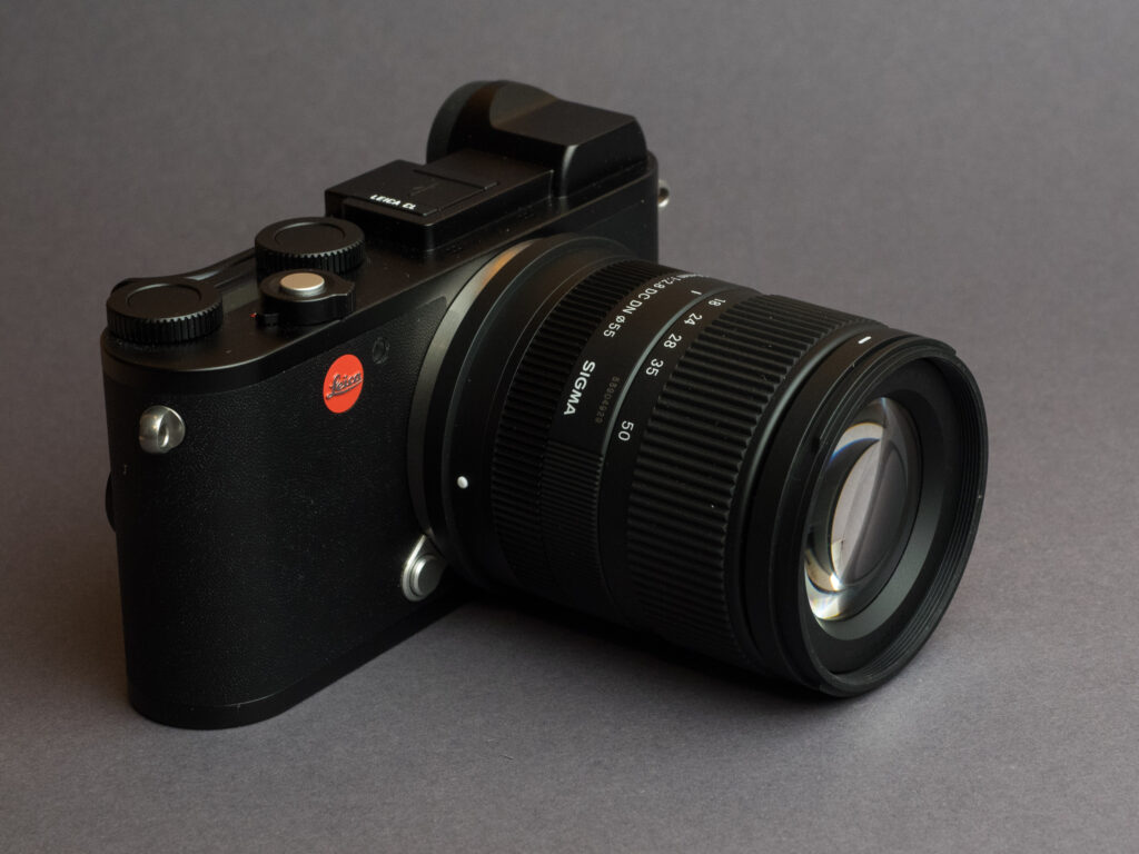 Leica CL with APS-C lens Sigma 18-50/2.8