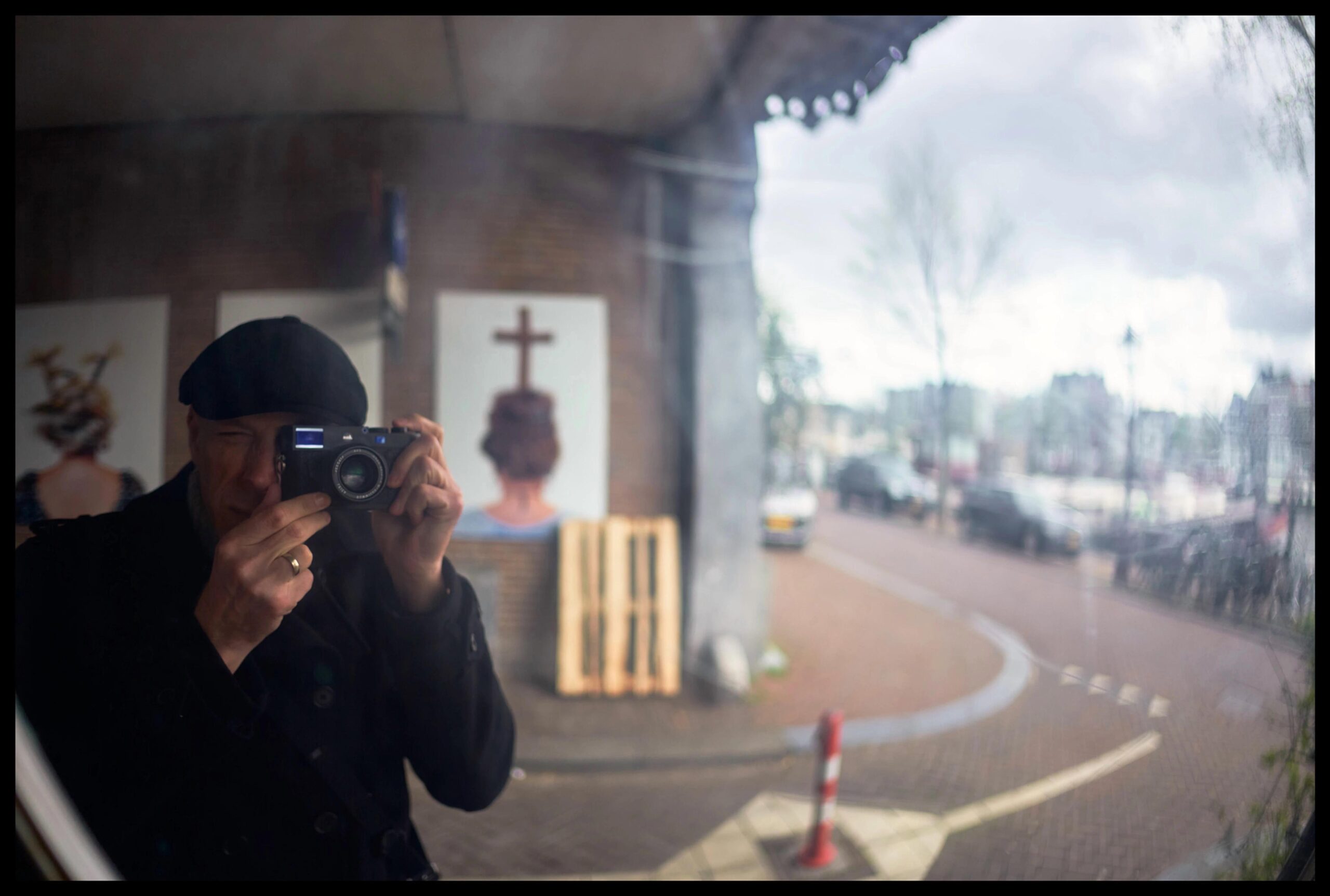 The author reunited with a Leica M [Leica M10 -  Leica 35mm Summilux]