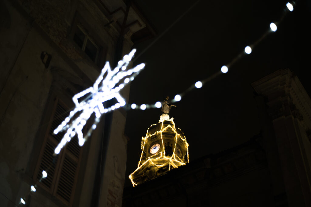 Image taken with Carl Zeiss branded Contax Planar 50/1.4 converted from C/Y to M Mount