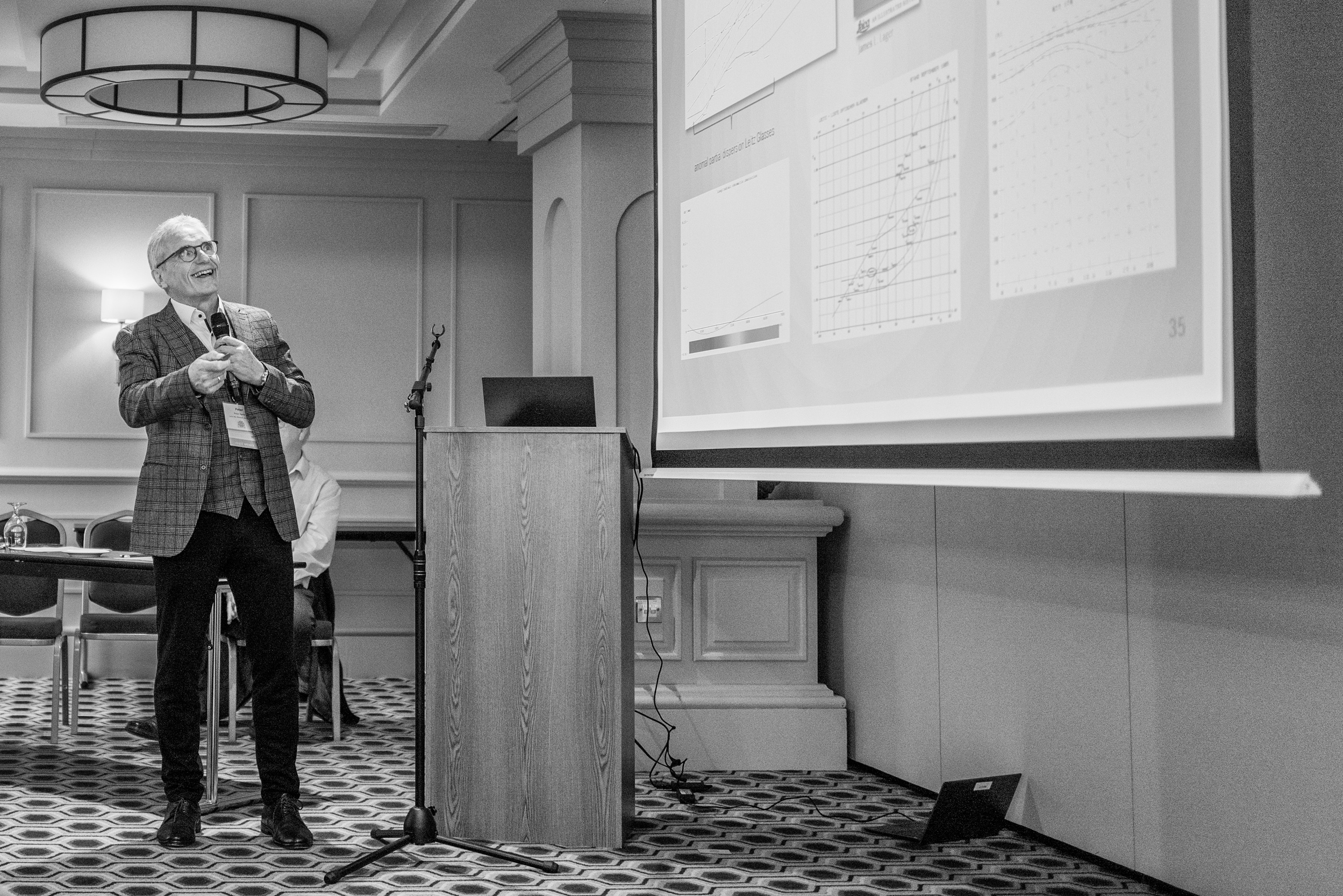 My favourite picture of the week — lens maestro Peter Karbe is as pleases as Punch as he talks about his all-time favourite glass. He couldn't fake such enthusiasm... (Image Mike Evans, Q2)