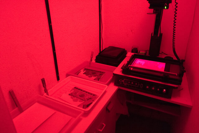A view into a tiny lab shows why it is hard to say farewell to the darkroom