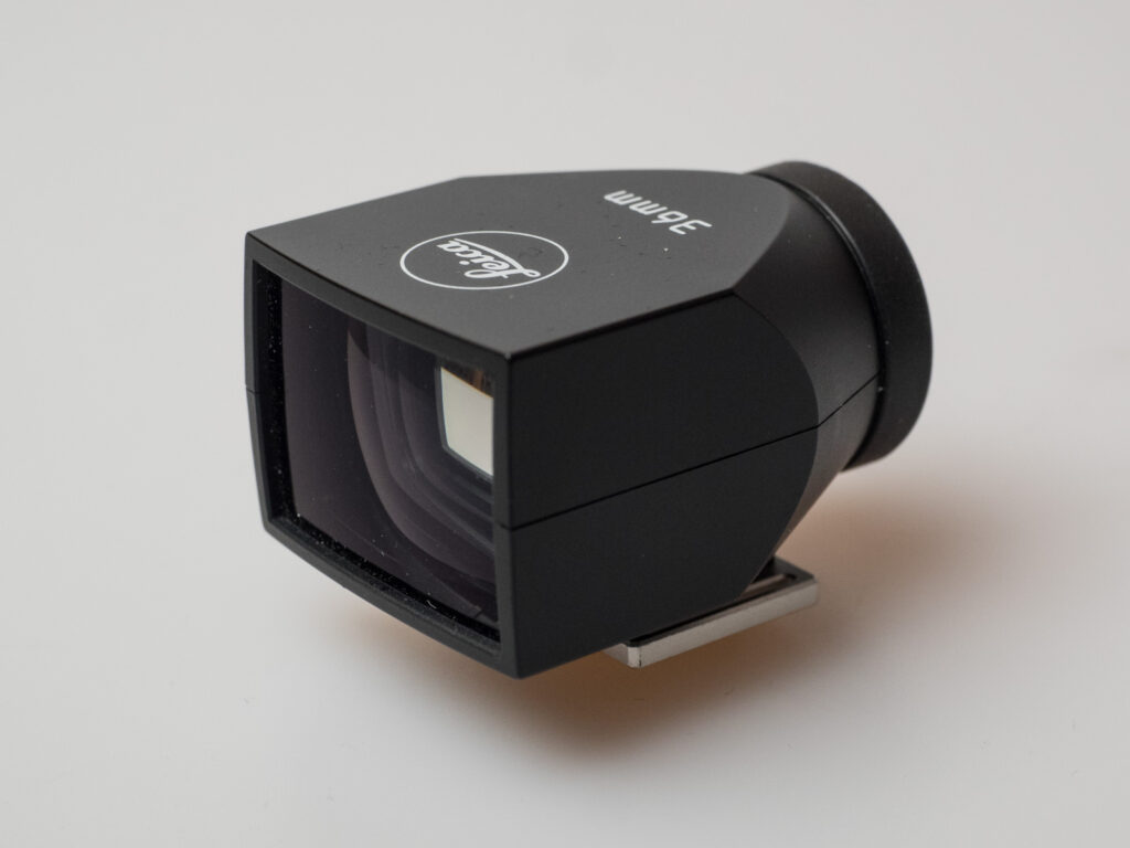 Product image shows one of the attachable viewfinders made by Leica