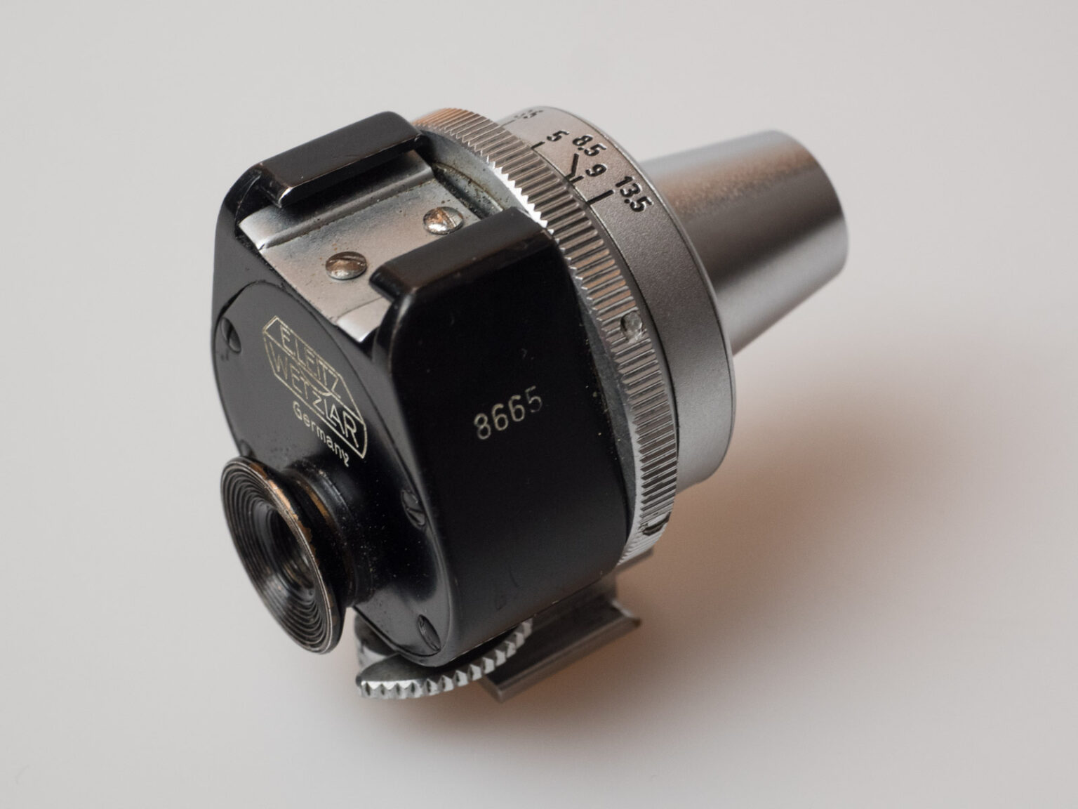 Viewfinder Key Chain Attachable viewfinders - not only for Leica cameras