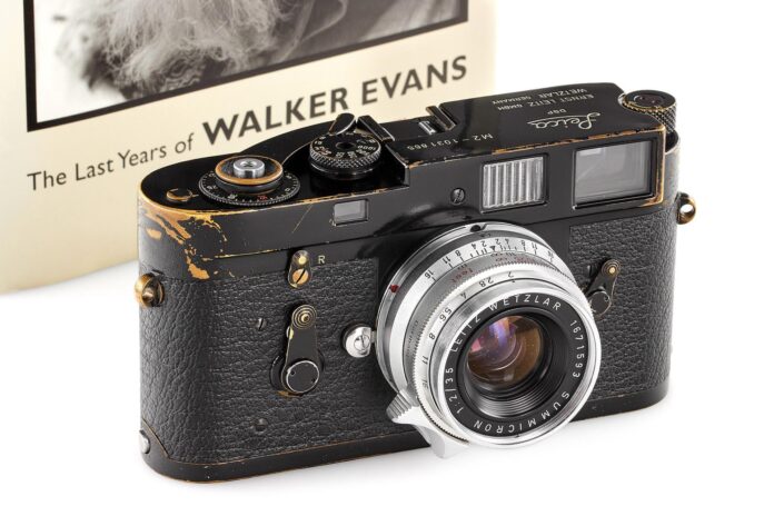Lot-192_Leica-M2-black-paint-Walker-Evans_optimized