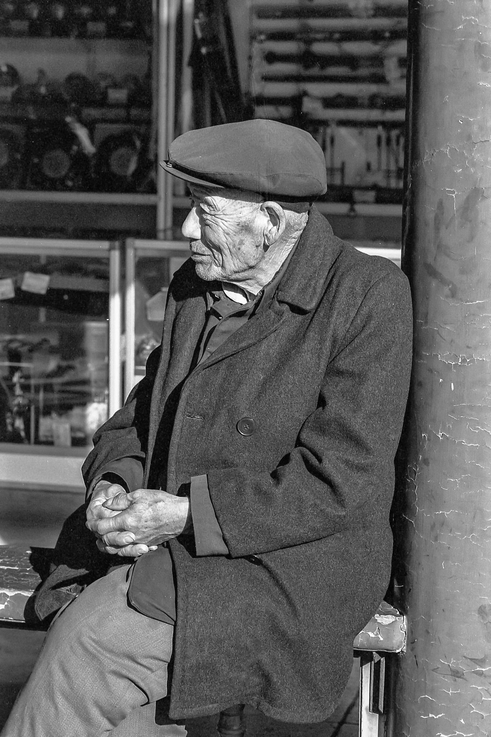 Relaxing in the sun, Beijing