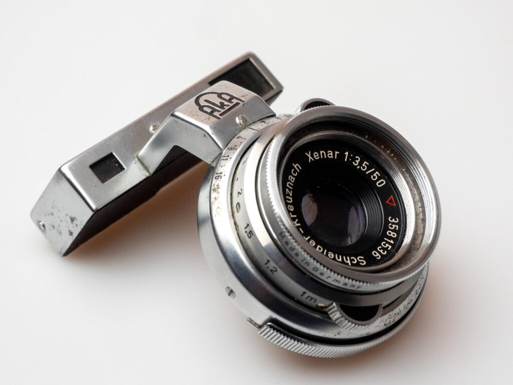 Image showing a camera from the manufacturer AkA Friedrichshafen, later called akw