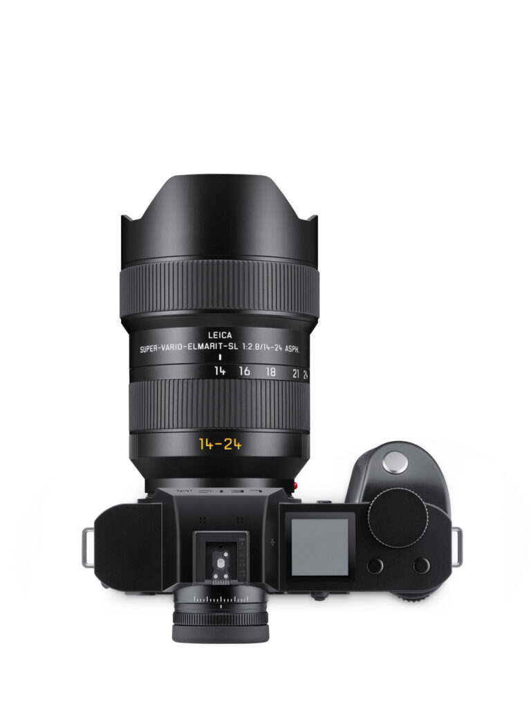 Product image shows new Leica M-Mount lens: Super-Vario-Elmarit-SL 1:2.8/14-24 ASPH on Leica camera body