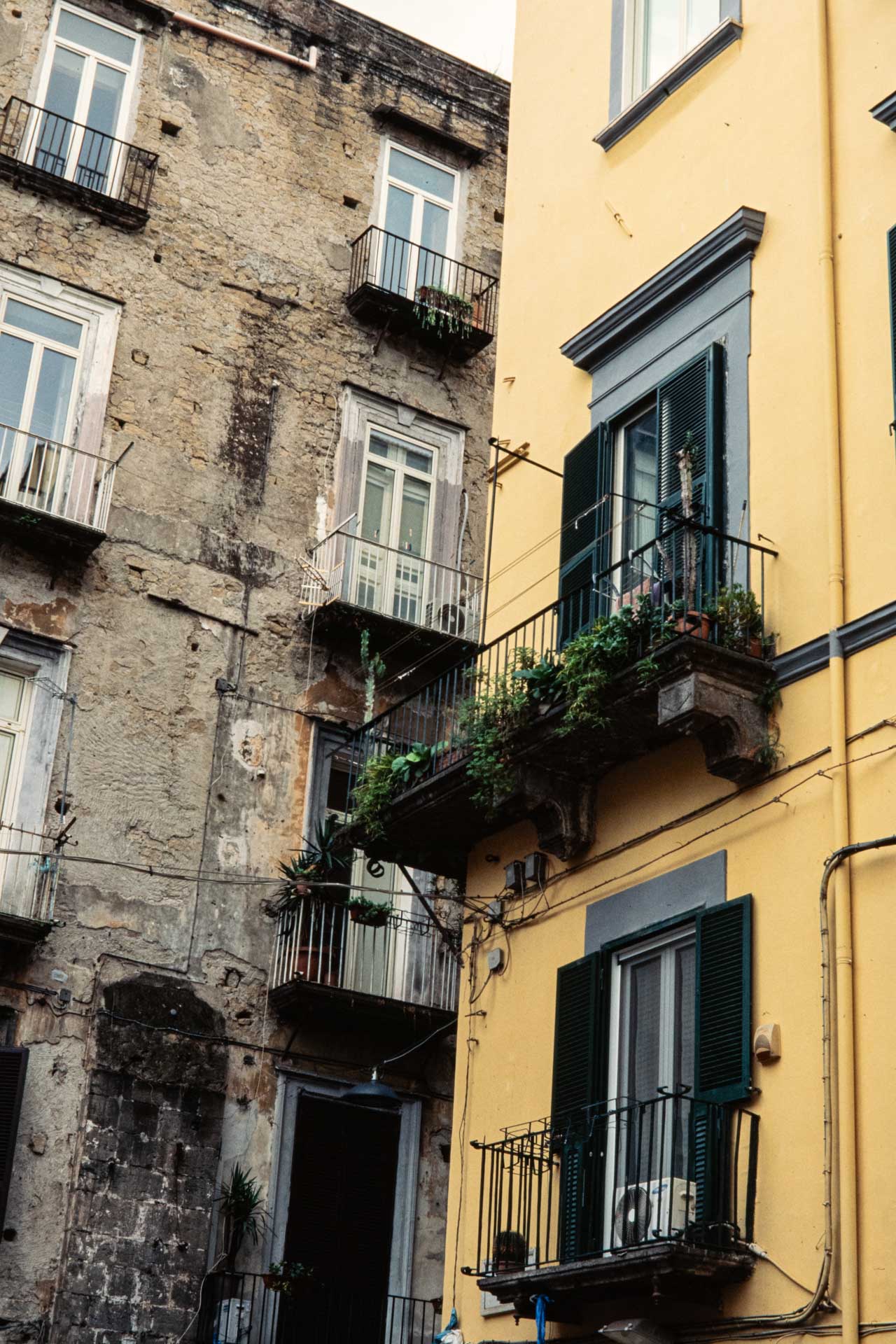 Image from Italy, taken with Olympus OM-4 Ti analogue camera
