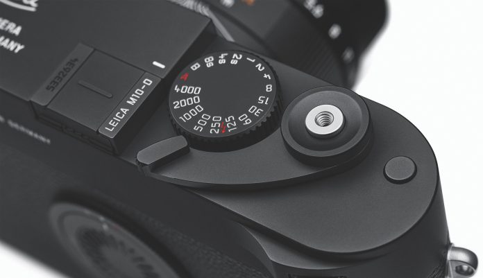 Leica M10-D showing faux film advance lever. copyright Leica Camera AG.