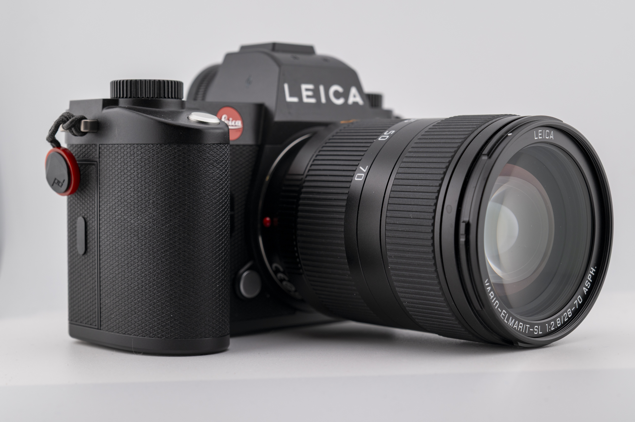 28-70mm Zoom: A Closer Look at Its Advantages - Macfilos
