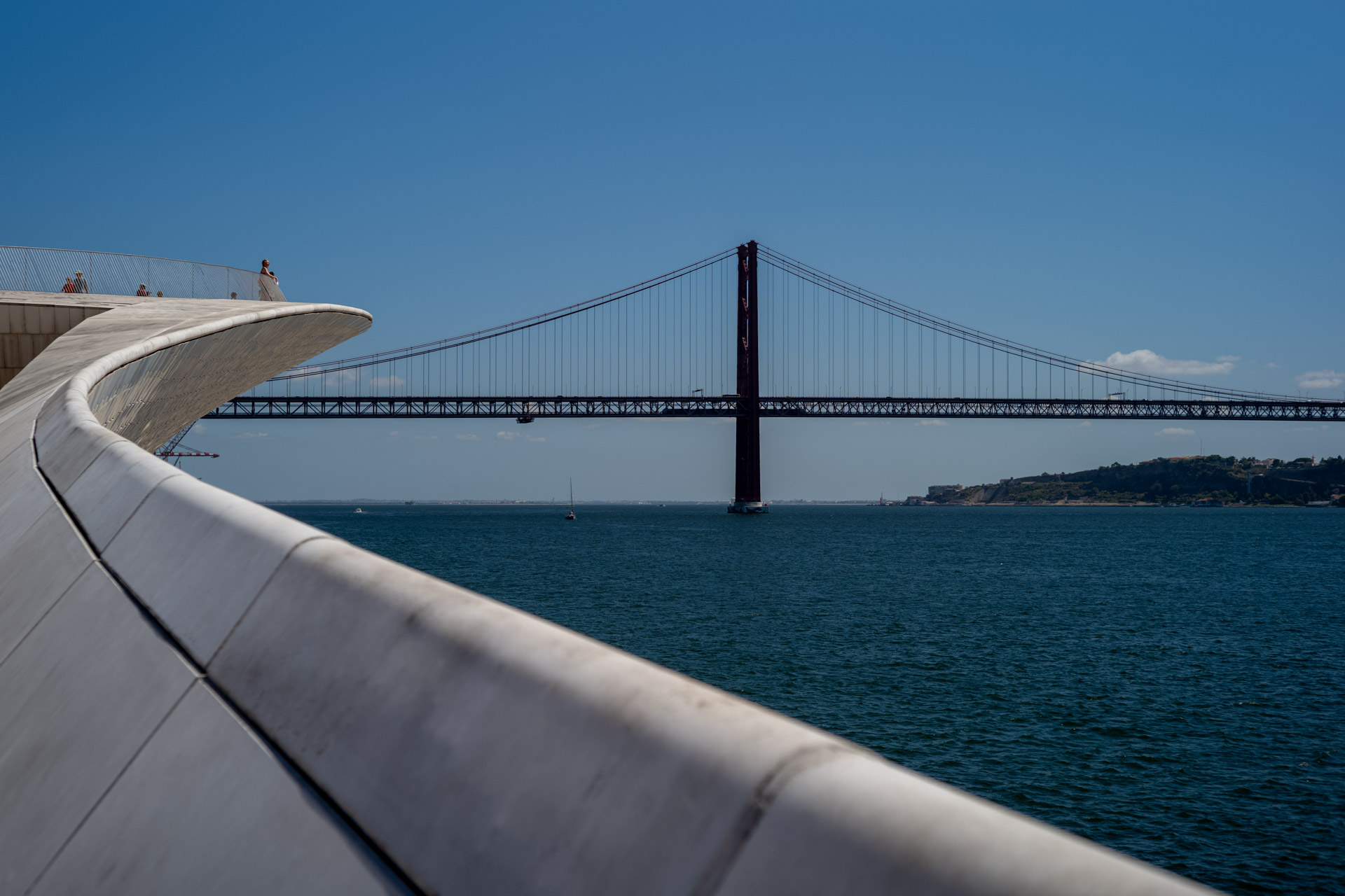 Sample image shows performance of Zeiss Sonnar 50/1.5, member of the Zeiss ZM C lenses range.