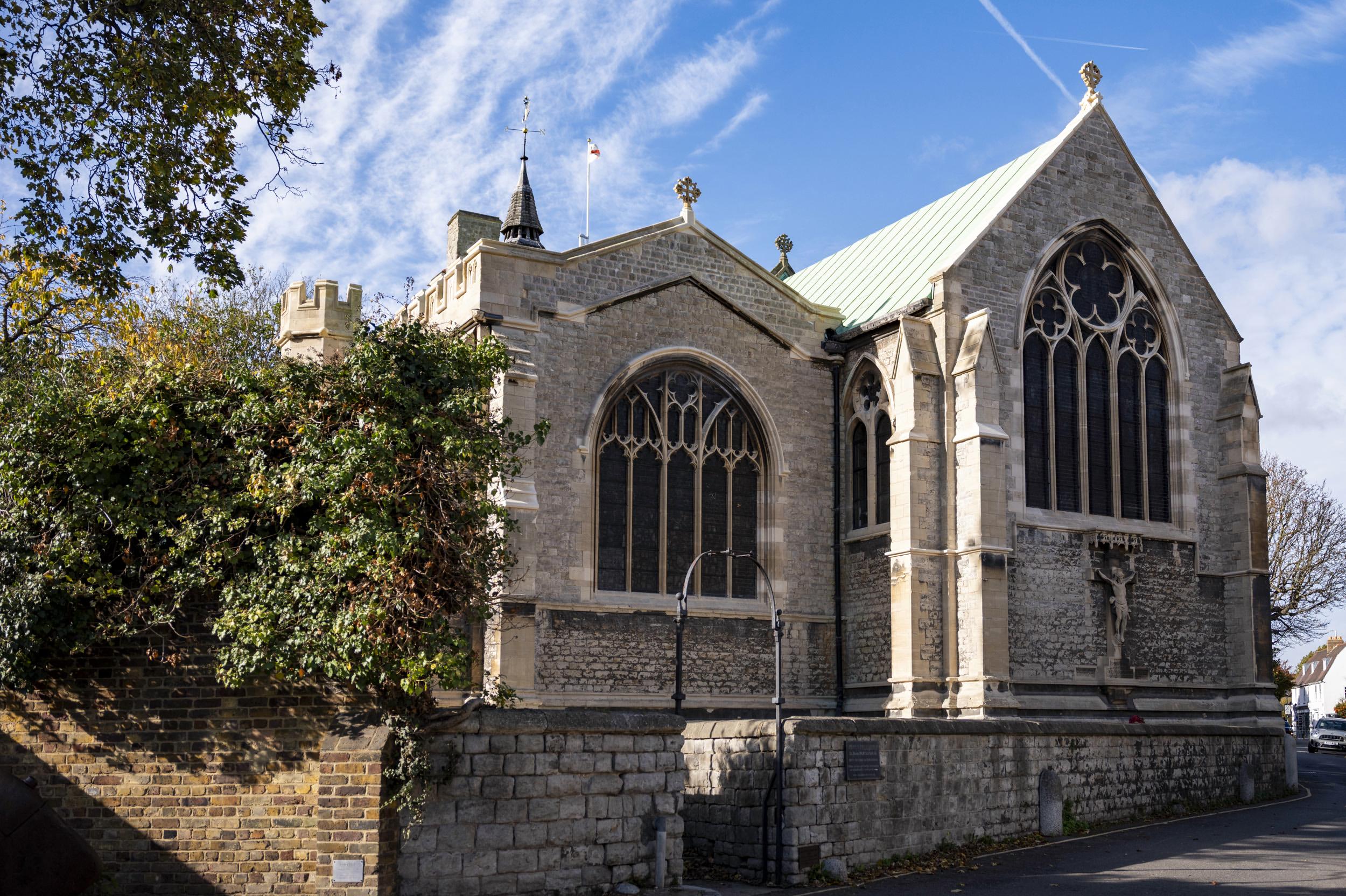 Leica 28-70 Vario-Elmarit f/2.8 test shots