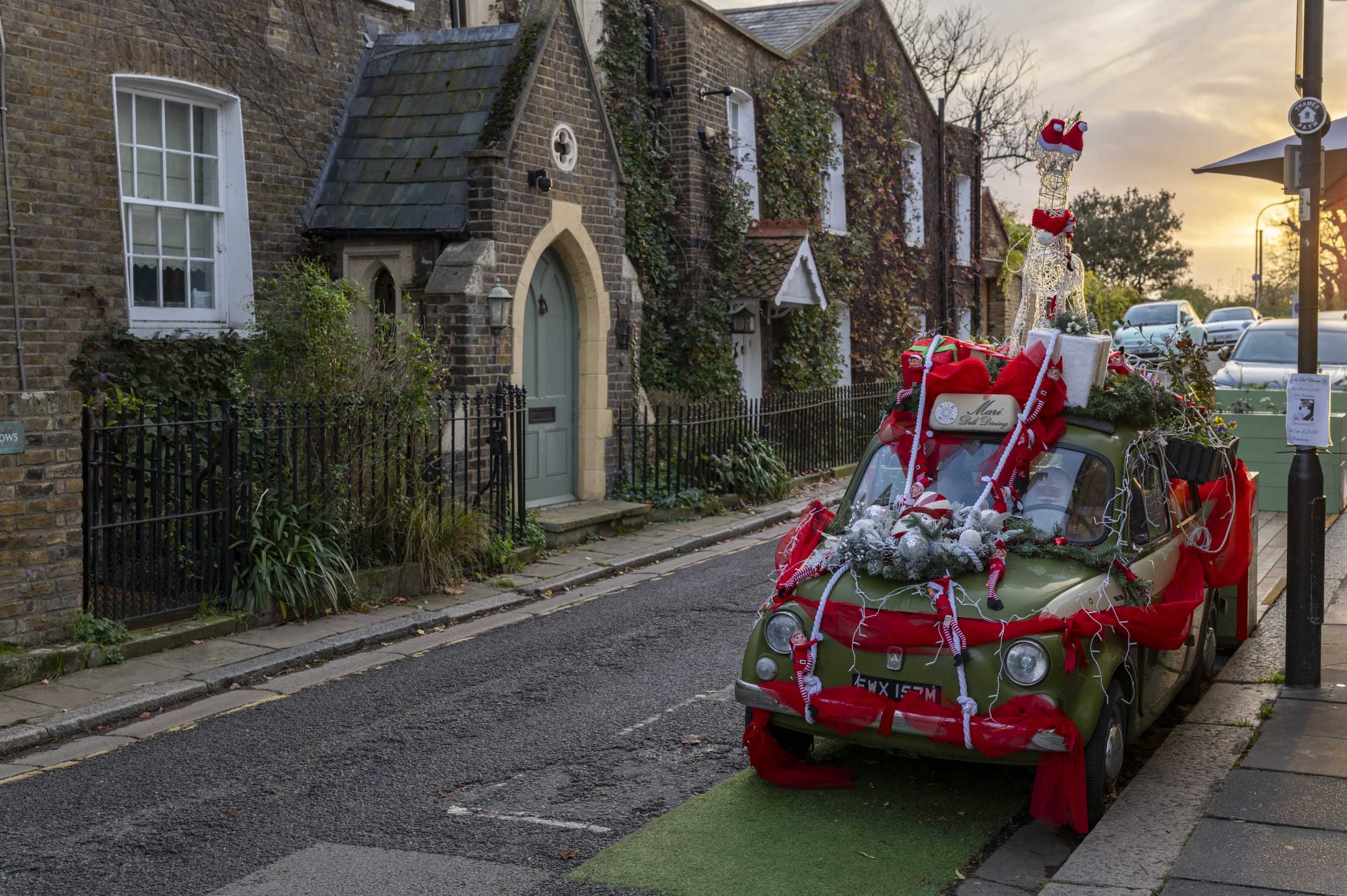 Sigma 28-70 f/2.8 test shots