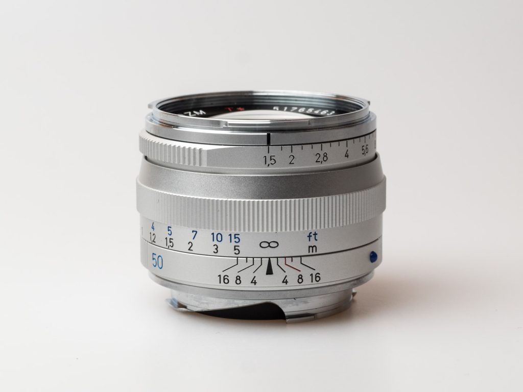 Product image shows Zeiss C Sonnar 50/1.5 rangefinder M Mount lens