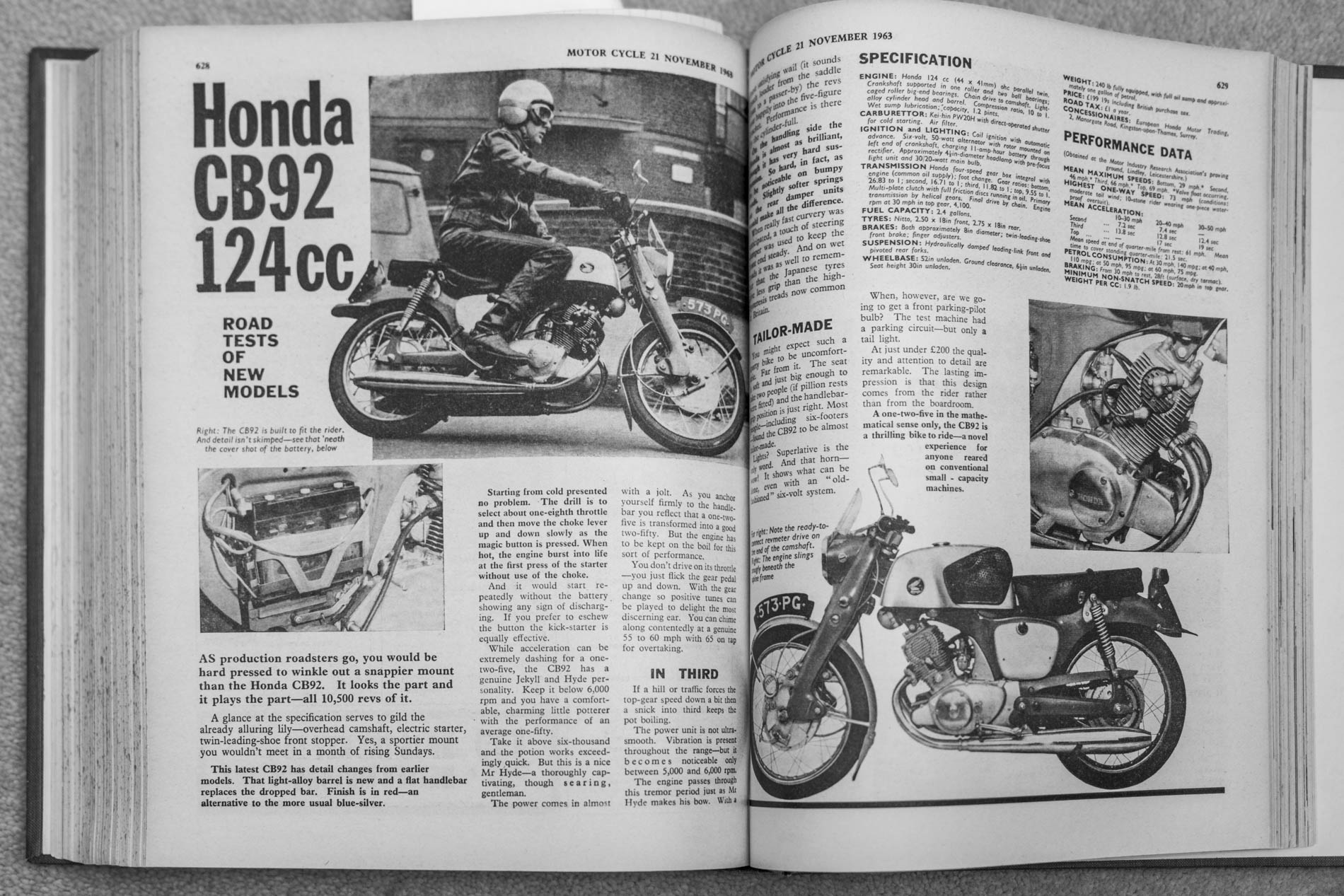 Open page of 1960s Motor Cycle magazine