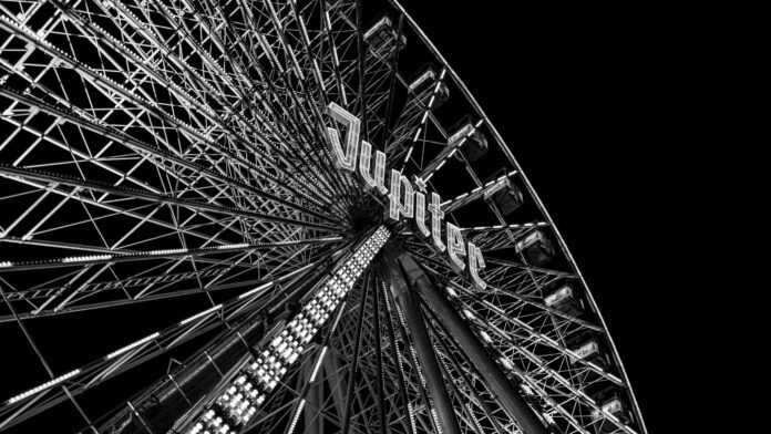 MacfilosQ3Monochrom24-2