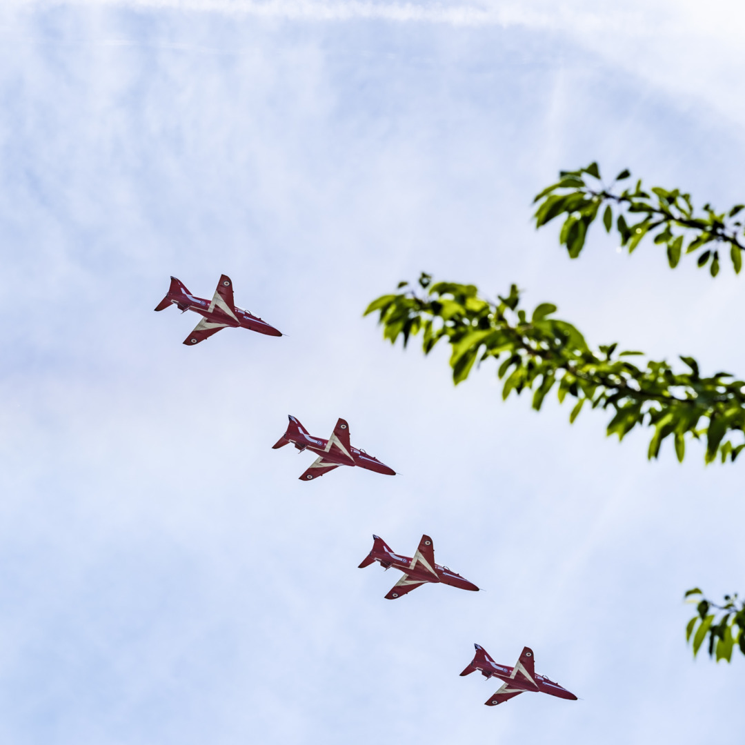 Red Arrows in formation