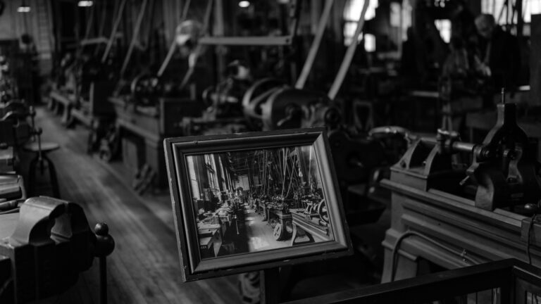 Photographing in ordinary time: An ode to my Leica Q3 43
